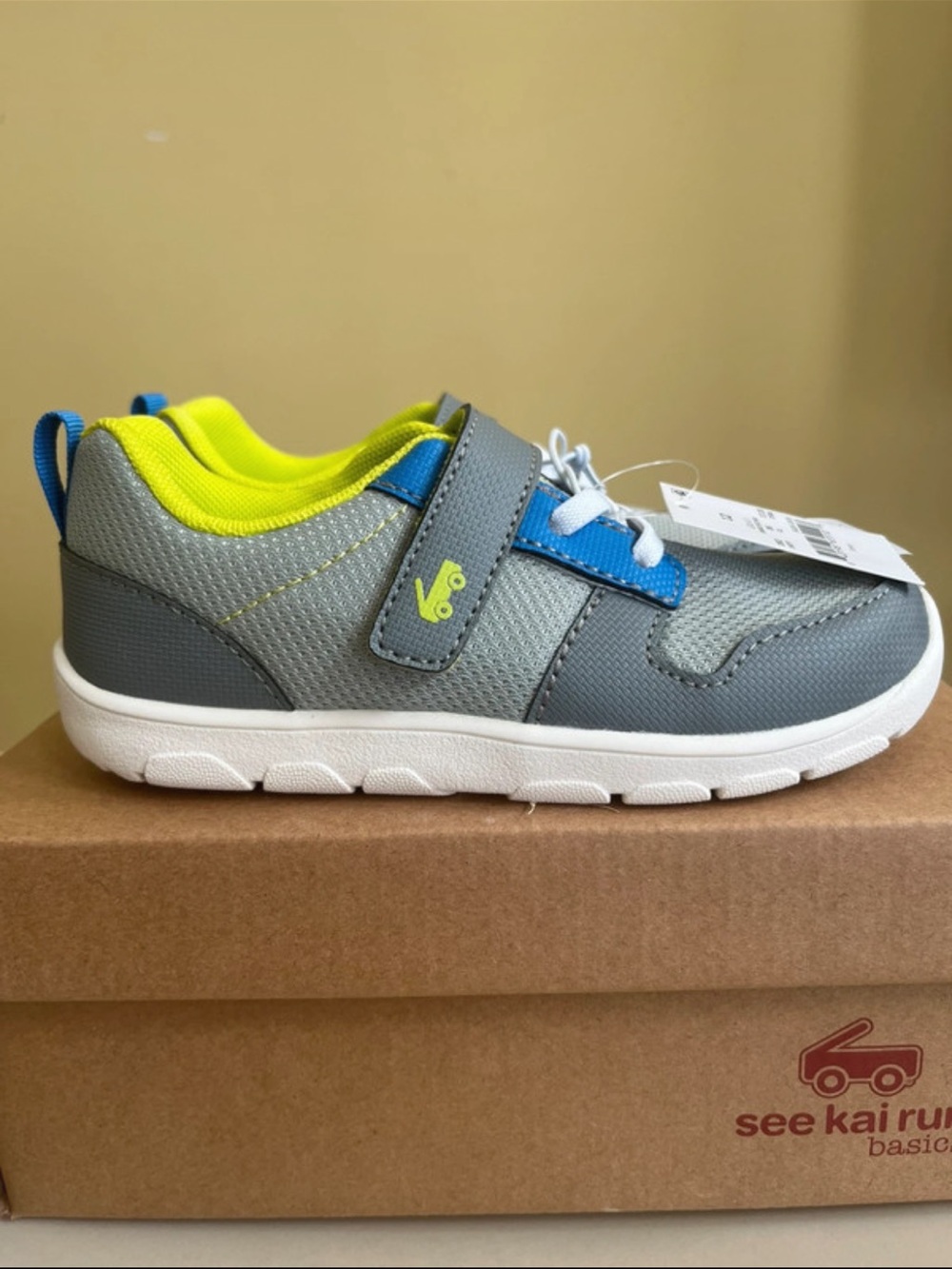NIB See Kai Run Boys Tenny Size 12 - Picture 2 of 3